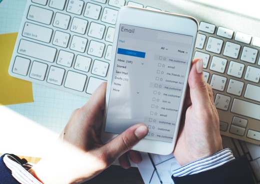 Smart Phone Using E-mail Online Messaging Concept